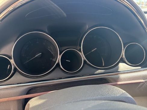 Used 2015 Buick Enclave Leather image 5