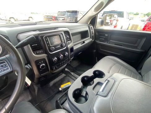 Used 2014 RAM 3500 Tradesman w/ Chrome Appearance Group AWD/4WD image 14