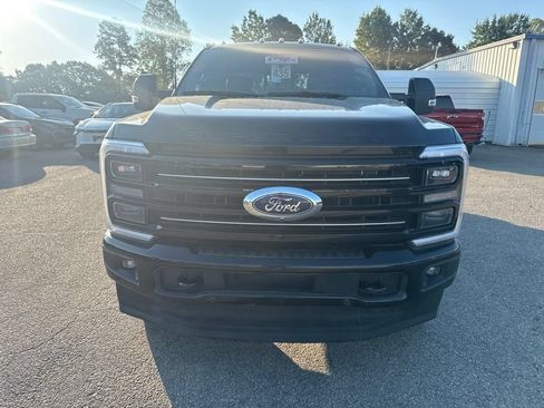 Used 2025 Ford F250 Platinum AWD/4WD image 8