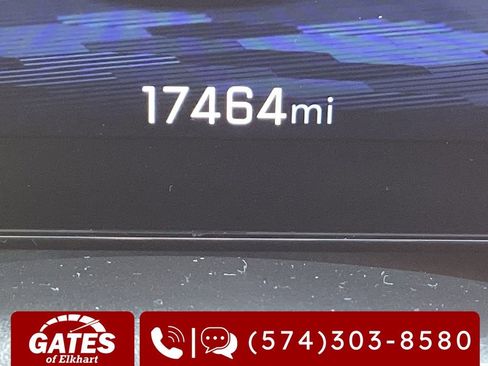 Used 2025 Chevrolet Equinox LT image 4