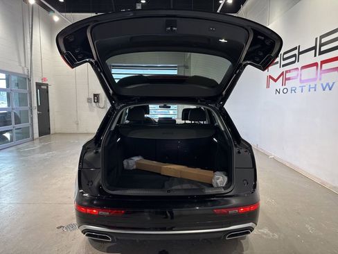 Used 2023 Audi Q5 2.0T Premium w/ Convenience Package image 38