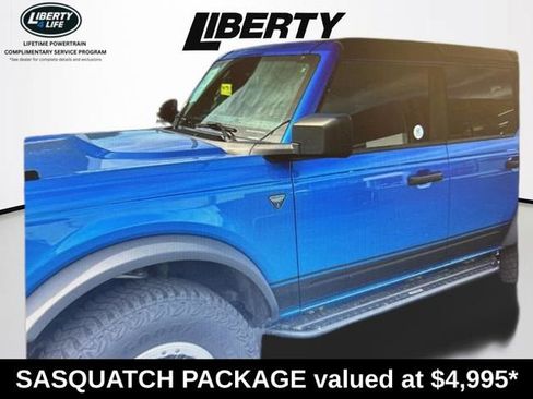 Used 2022 Ford Bronco 4-Door w/ Sasquatch Package AWD/4WD image 2