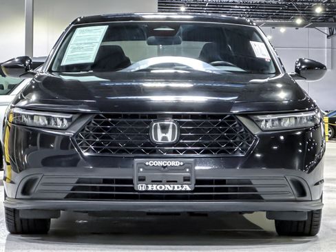 Used 2024 Honda Accord Sport image 6