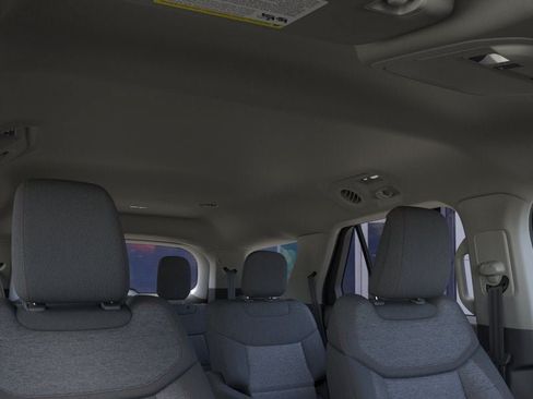 New 2026 Ford Explorer Active RWD image 22