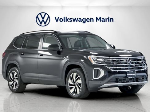 New 2026 Volkswagen Atlas SE image 7