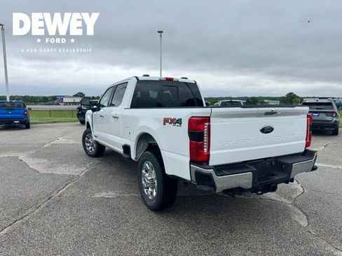 Used 2023 Ford F350 Lariat w/ Chrome Package AWD/4WD image 9