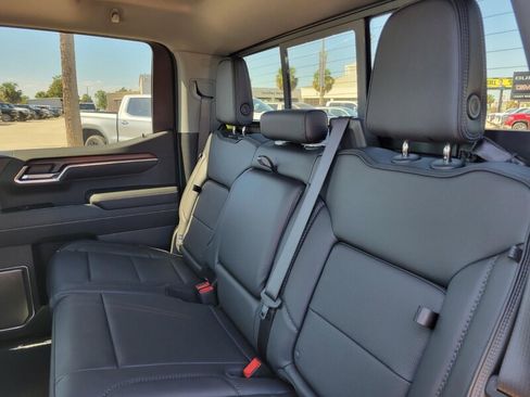 New 2026 GMC Sierra 1500 Denali AWD/4WD image 28