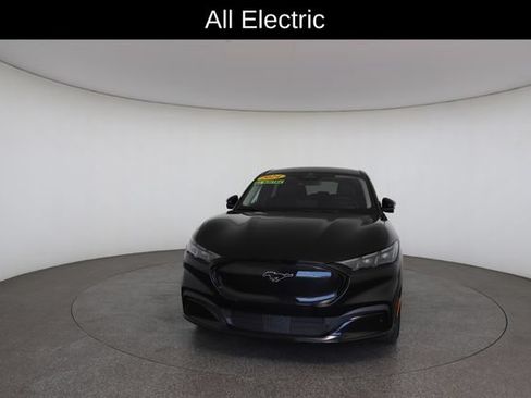 Used 2024 Ford Mustang Mach-E Premium AWD/4WD image 31
