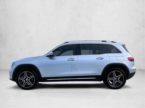 Used 2026 Mercedes-Benz GLB 250 image 6