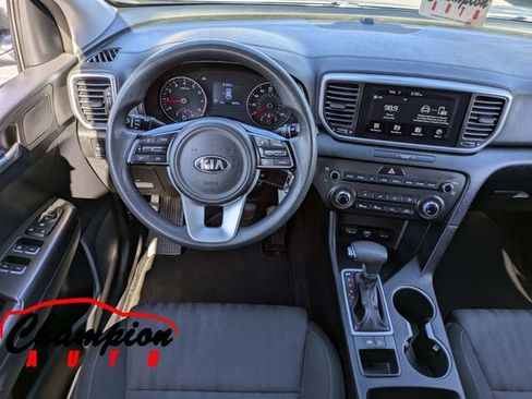 Used 2021 Kia Sportage LX image 19