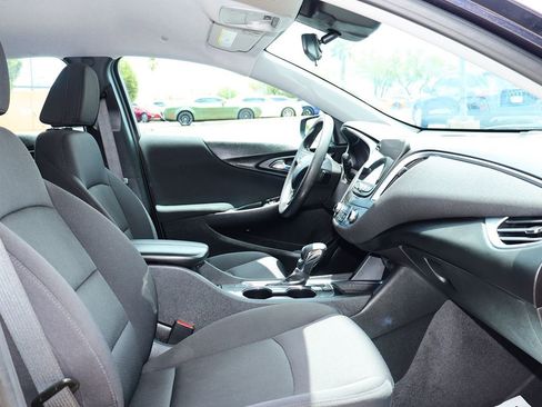 Used 2023 Chevrolet Malibu LT FWD image 34