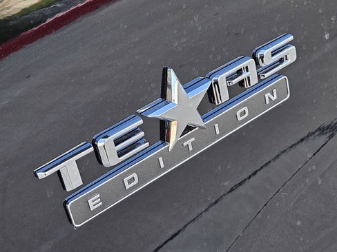 New 2026 Chevrolet Silverado 1500 LT w/ Texas Edition Plus RWD image 13
