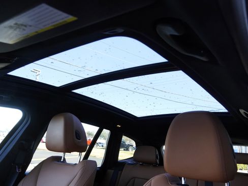 Certified 2024 BMW X3 xDrive30i w/ Convenience Package image 14