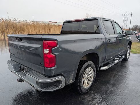 Used 2022 Chevrolet Silverado 1500 LT AWD/4WD image 11