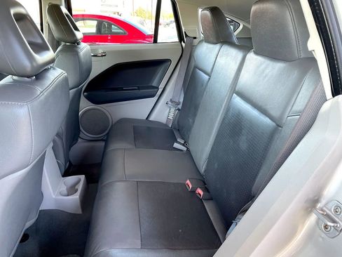 Used 2007 Dodge Caliber R/T w/ Leather Interior Group FWD image 10