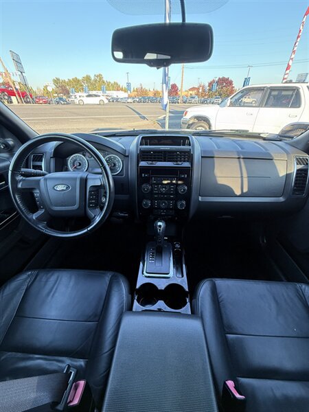 Used 2012 Ford Escape Limited AWD/4WD image 21