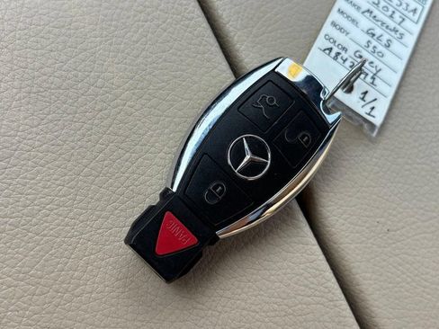 Used 2017 Mercedes-Benz GLS 550 4MATIC image 23
