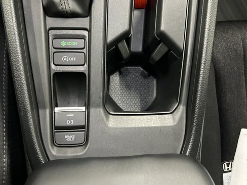 Used 2023 Honda Accord EX image 32