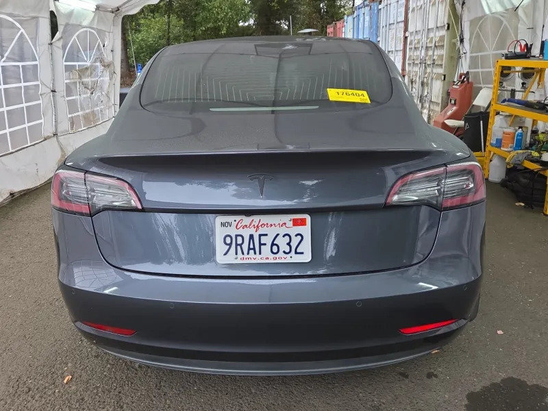Used 2020 Tesla Model 3 Standard Range Plus RWD image 5