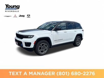 Used 2023 Jeep Grand Cherokee Trailhawk w/ Advanced Protech Group II