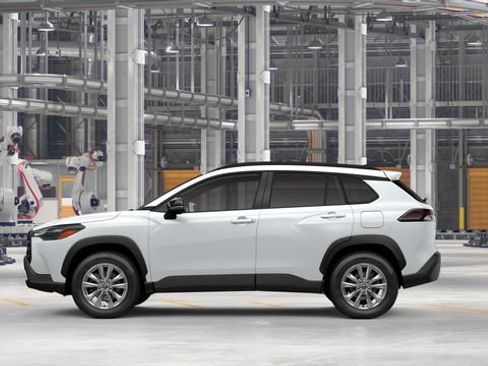 New 2026 Toyota Corolla Cross LE FWD image 6