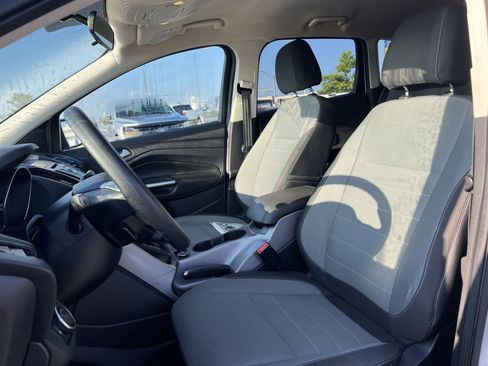 Used 2016 Ford Escape SE AWD/4WD image 13