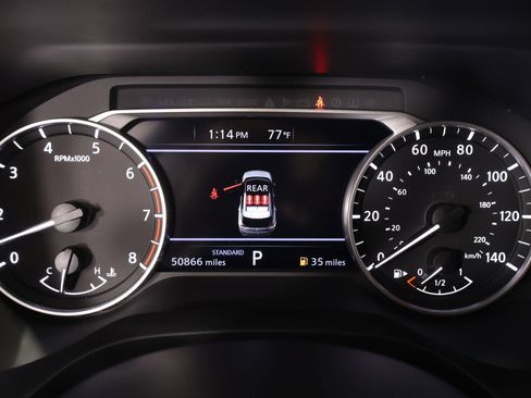 Used 2023 Nissan Rogue SV FWD image 6
