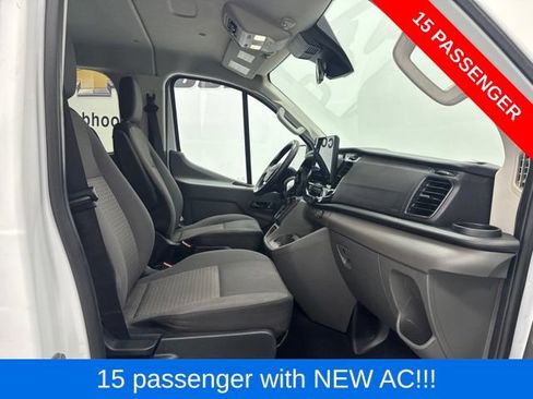 Used 2023 Ford Transit 350 XLT RWD image 29