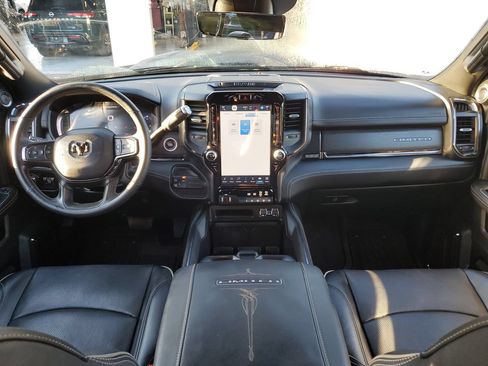Used 2024 RAM 2500 Limited AWD/4WD image 12