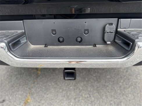 Used 2023 RAM 1500 Limited image 13