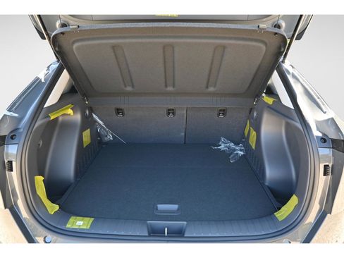 New 2026 Hyundai Kona SEL Premium image 9