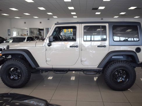 Used 2016 Jeep Wrangler Unlimited Sport w/ Quick Order Package 24S AWD/4WD image 5