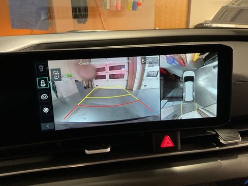 New 2026 Kia Carnival SX FWD image 17