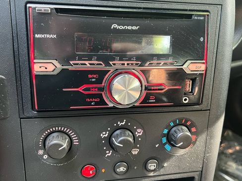 Used 2007 Pontiac Grand Prix FWD image 22
