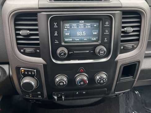 Used 2018 RAM 1500 Express image 7