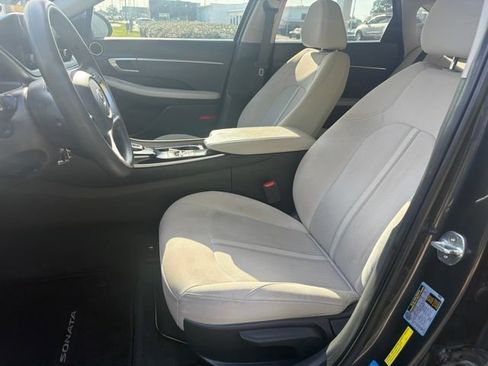Used 2022 Hyundai Sonata SE FWD image 14