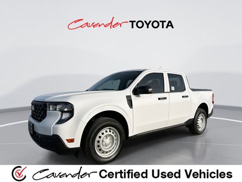 Used 2025 Ford Maverick XL image 1