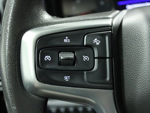 Used 2022 Chevrolet Silverado 2500 Custom w/ Custom Value Package AWD/4WD image 20