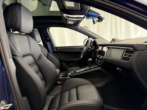 New 2026 Porsche Macan GTS image 16