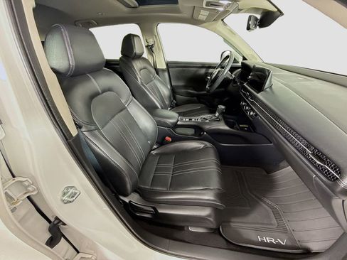 Used 2023 Honda HR-V EX-L image 18