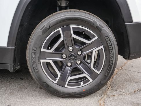 New 2026 Jeep Cherokee Limited AWD/4WD image 10