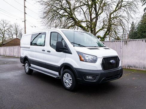 Used 2024 Ford Transit 250 Low Roof w/ Exterior Upgrade Package RWD image 19