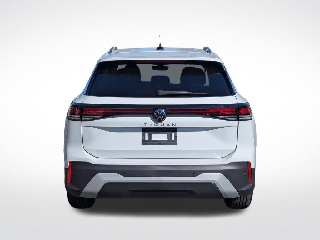 Certified 2026 Volkswagen Tiguan S FWD image 4