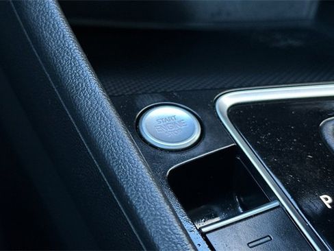 Used 2019 Volkswagen Jetta SE image 23