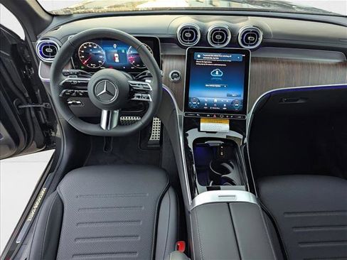Used 2026 Mercedes-Benz GLC 300 4MATIC image 14