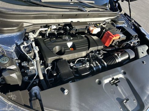 Used 2024 Acura RDX w/Advance Package image 9