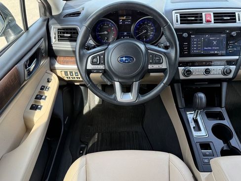 Used 2017 Subaru Outback 2.5i Limited AWD/4WD image 16