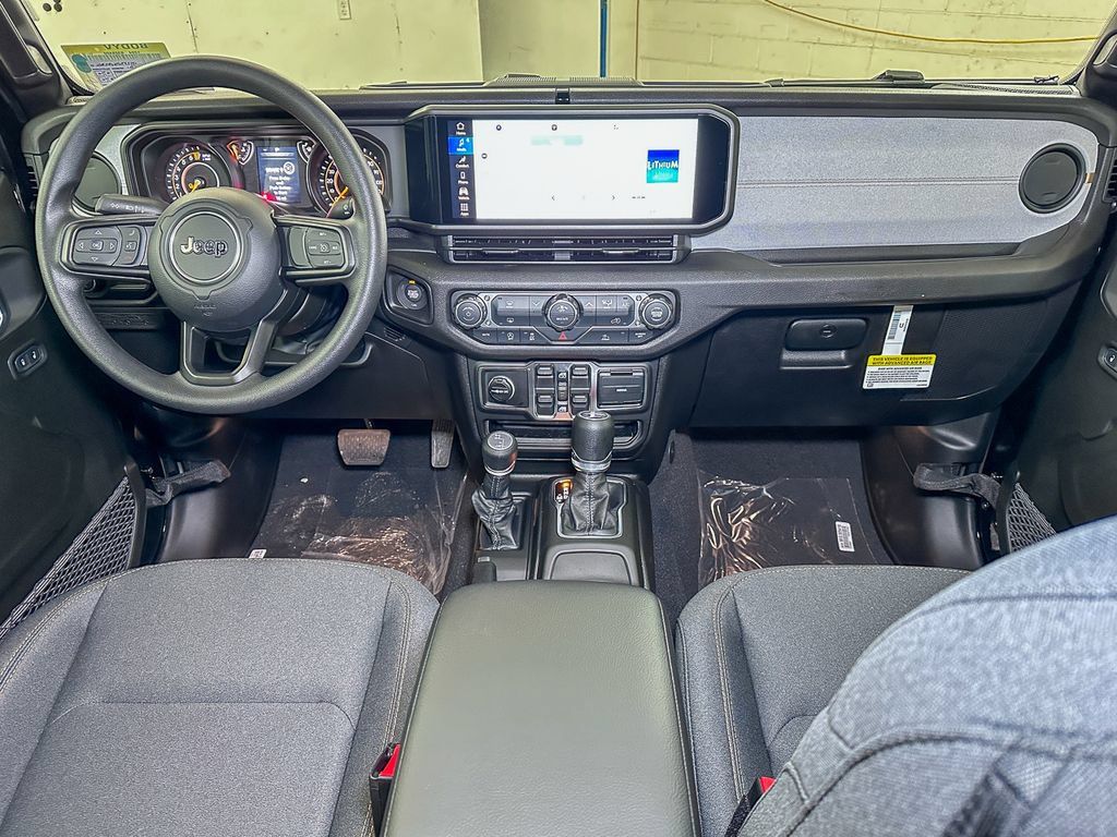 New 2026 Jeep Gladiator Sport AWD/4WD image 25