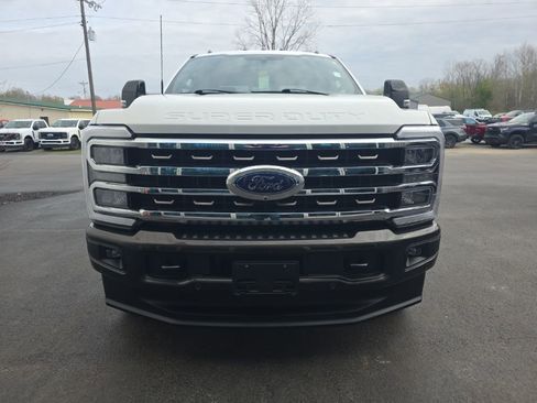 Used 2024 Ford F250 King Ranch image 4