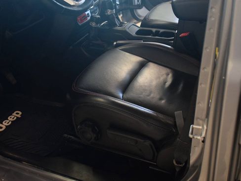 Used 2020 Jeep Wrangler Unlimited Rubicon AWD/4WD image 29